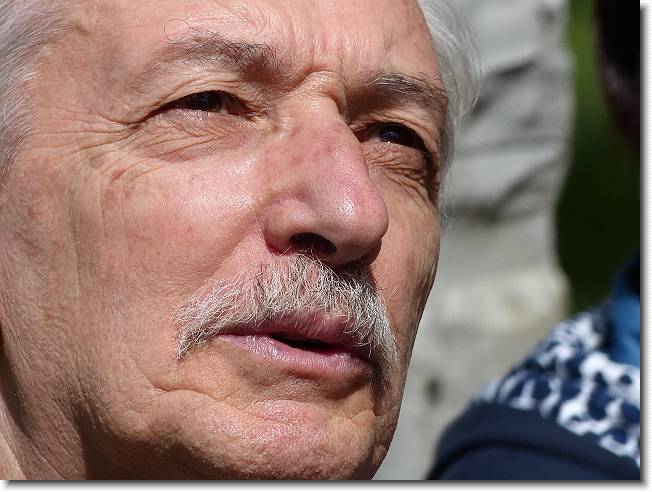 Clicca per scorrere le foto originali ingrandite