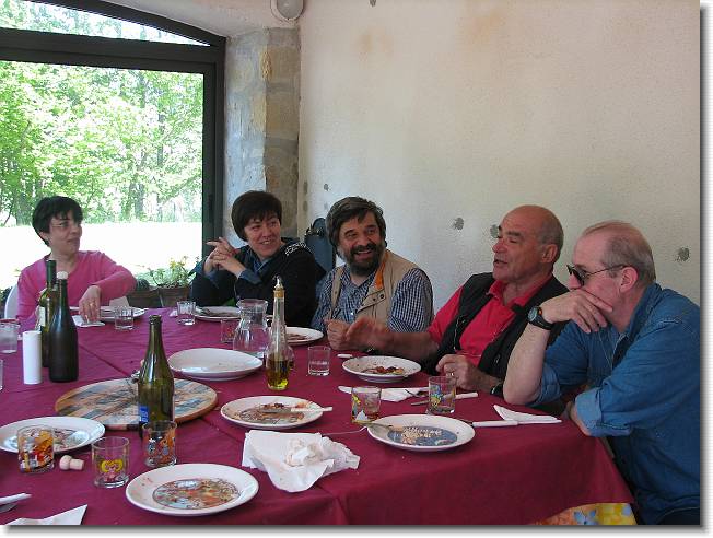 Clicca per scorrere le foto originali ingrandite