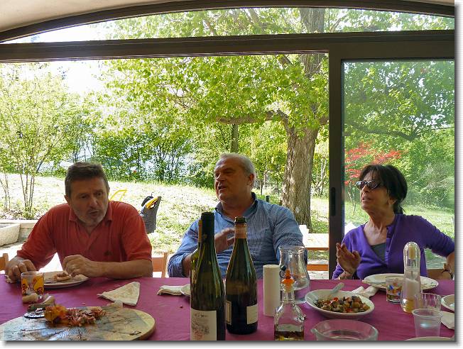 Clicca per scorrere le foto originali ingrandite
