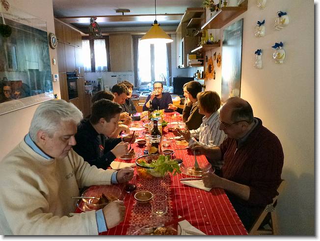 Clicca per scorrere le foto originali ingrandite