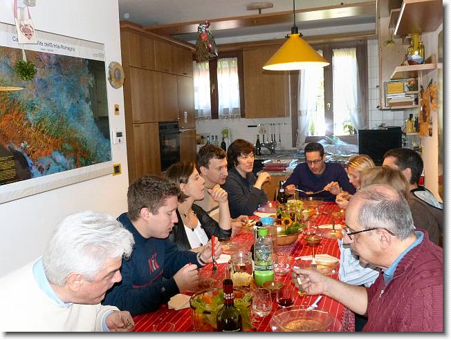 Clicca per scorrere le foto originali ingrandite