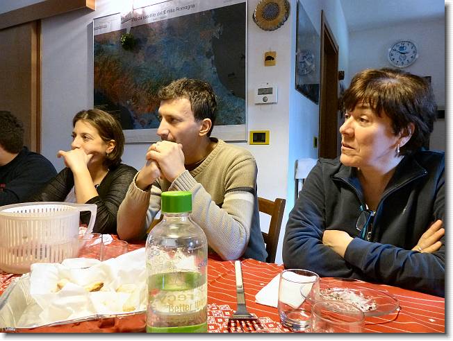 Clicca per scorrere le foto originali ingrandite