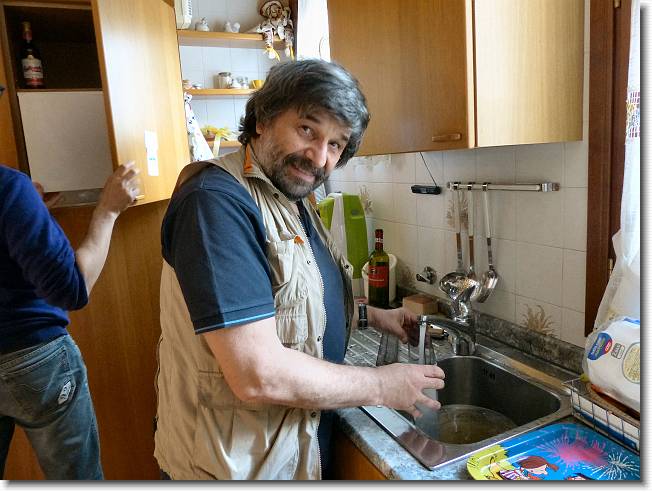 Clicca per scorrere le foto originali ingrandite