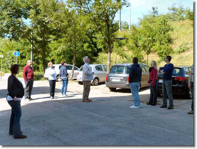 Clicca per scorrere le foto originali ingrandite