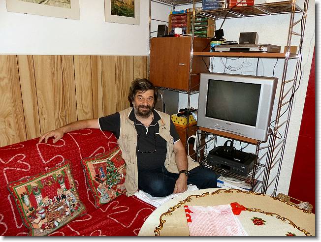Clicca per scorrere le foto originali ingrandite