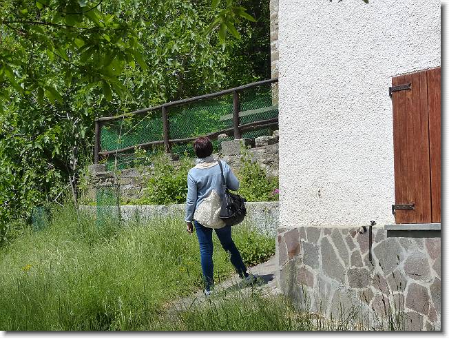 Clicca per scorrere le foto originali ingrandite