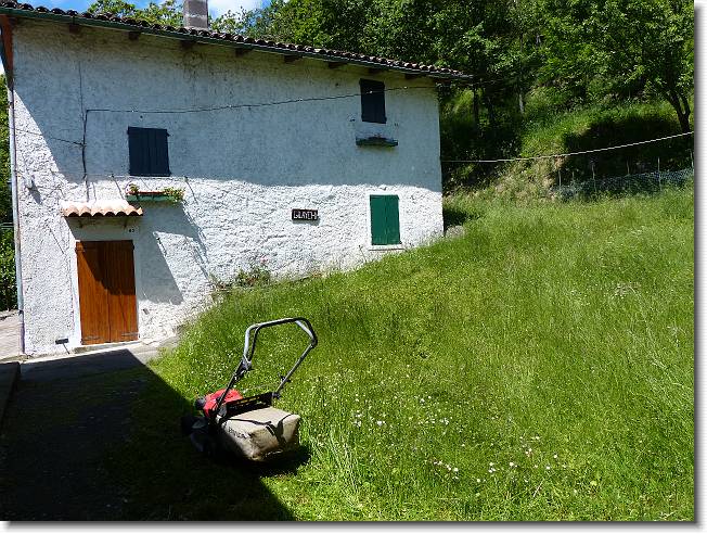 Clicca per scorrere le foto originali ingrandite