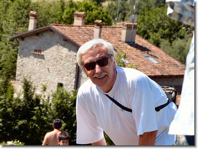 Clicca per scorrere le foto originali ingrandite