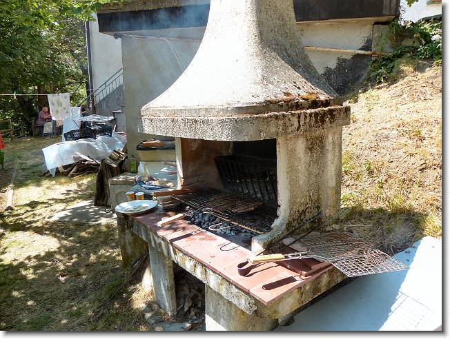 Clicca per scorrere le foto originali ingrandite