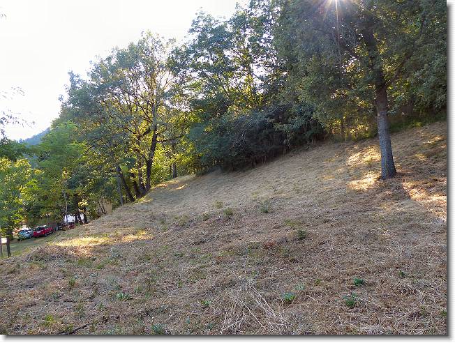 Clicca per scorrere le foto originali ingrandite