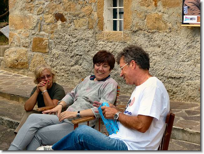 Clicca per scorrere le foto originali ingrandite