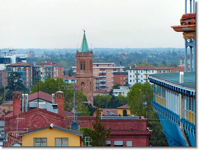 Clicca per scorrere le foto originali ingrandite