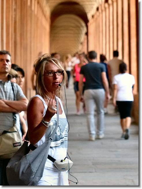 Clicca per scorrere le foto originali ingrandite
