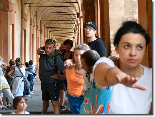 Clicca per scorrere le foto originali ingrandite