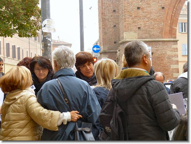 Clicca per scorrere le foto originali ingrandite
