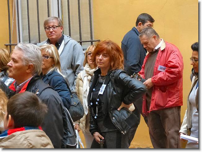 Clicca per scorrere le foto originali ingrandite