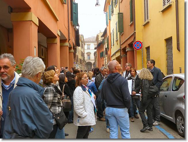 Clicca per scorrere le foto originali ingrandite