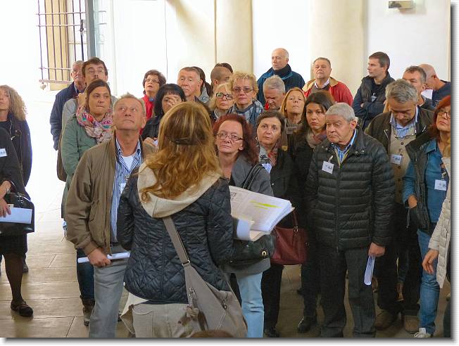 Clicca per scorrere le foto originali ingrandite