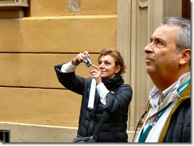 Clicca per scorrere le foto originali ingrandite