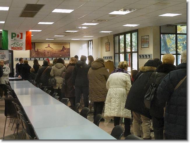 Clicca per scorrere le foto originali ingrandite