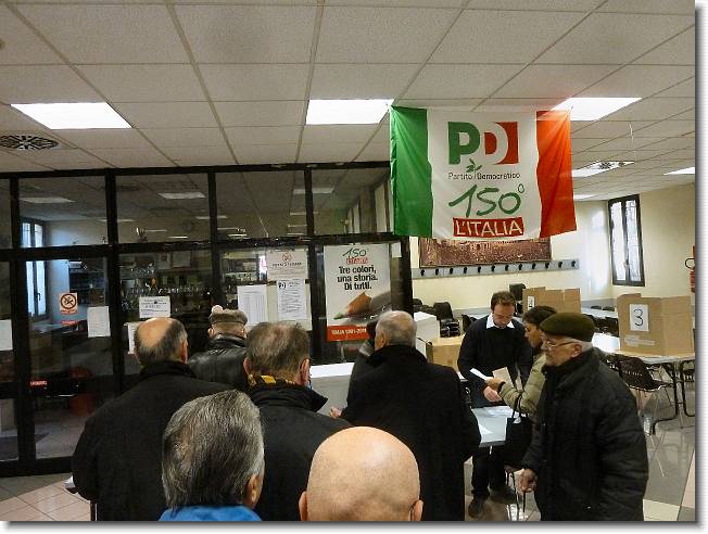 Clicca per scorrere le foto originali ingrandite