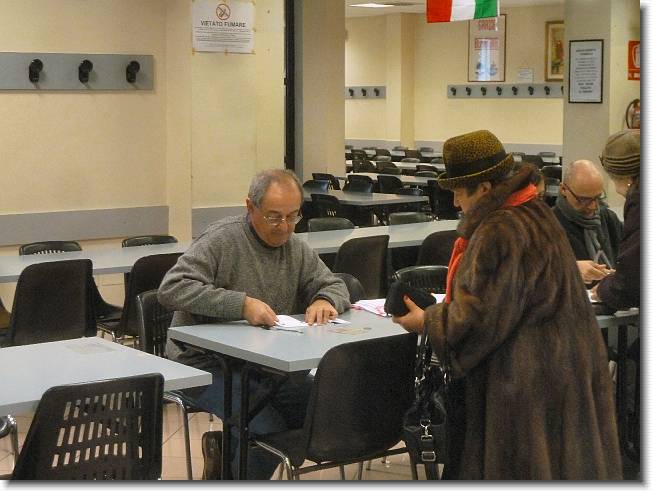 Clicca per scorrere le foto originali ingrandite