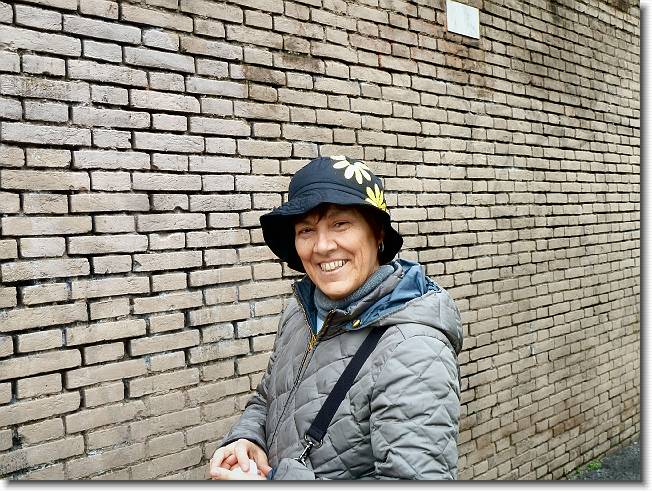 Clicca per scorrere le foto originali ingrandite