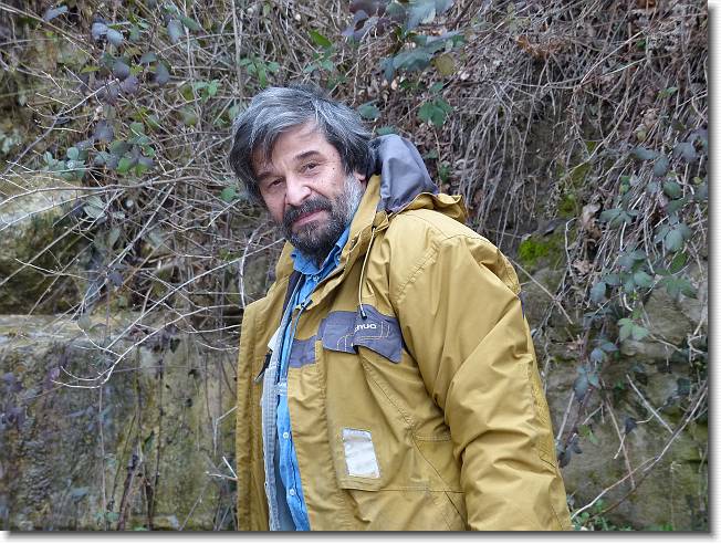 Clicca per scorrere le foto originali ingrandite