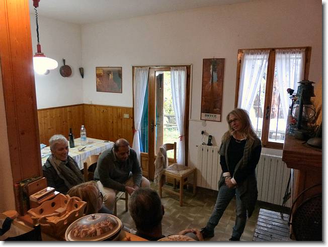 Clicca per scorrere le foto originali ingrandite