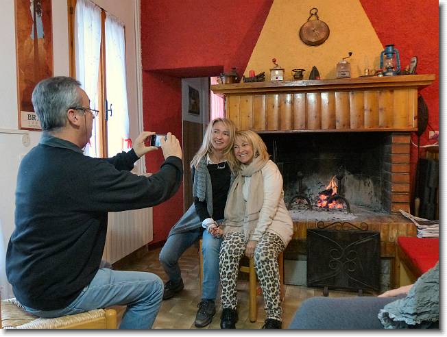 Clicca per scorrere le foto originali ingrandite
