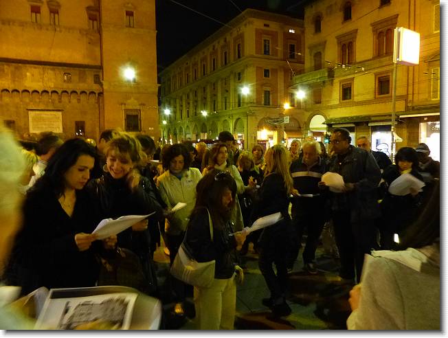 Clicca per scorrere le foto originali ingrandite