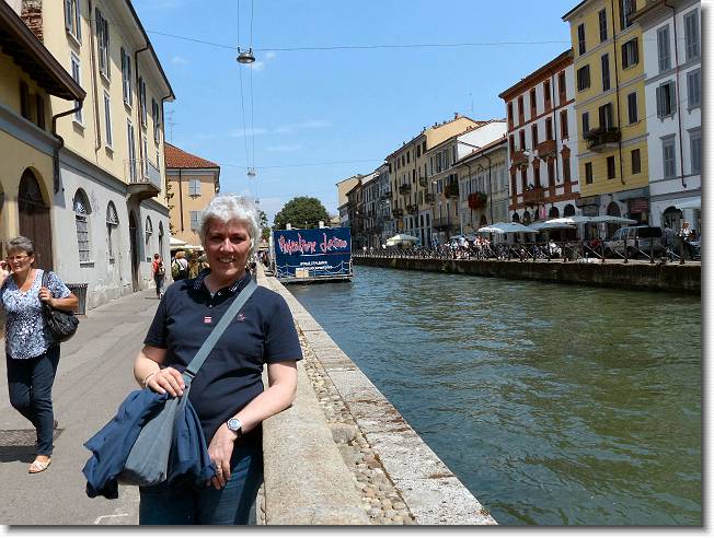 Clicca per scorrere le foto originali ingrandite