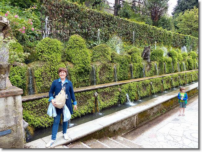 Clicca per scorrere le foto originali ingrandite