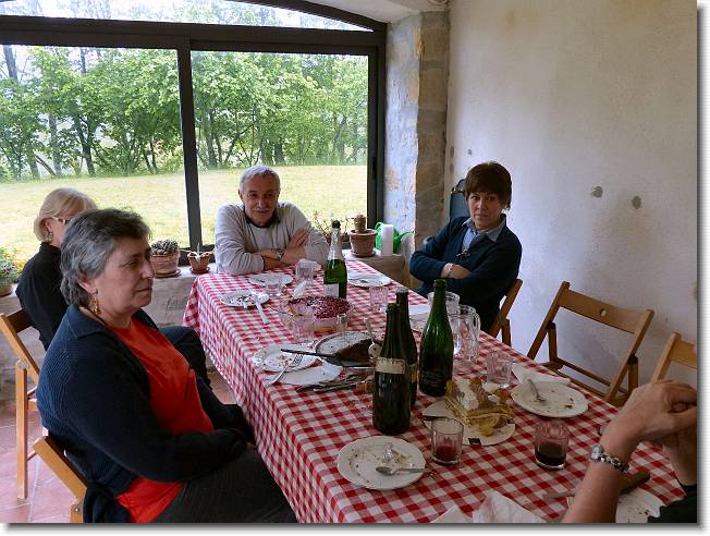 Clicca per scorrere le foto originali ingrandite