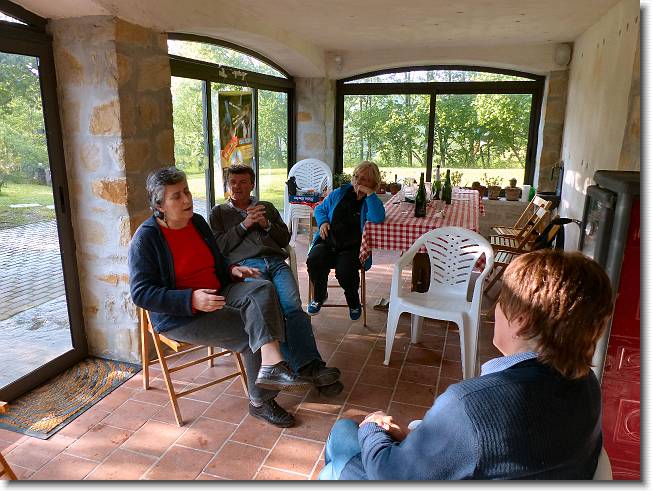 Clicca per scorrere le foto originali ingrandite