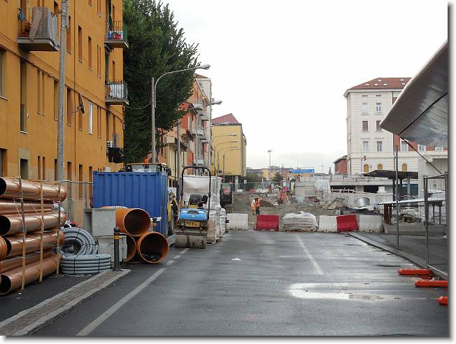 Clicca per scorrere le foto originali ingrandite