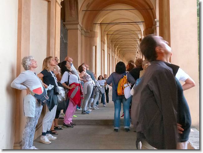 Clicca per scorrere le foto originali ingrandite