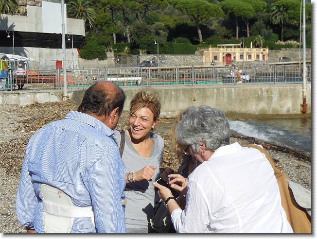 Clicca per scorrere le foto originali ingrandite