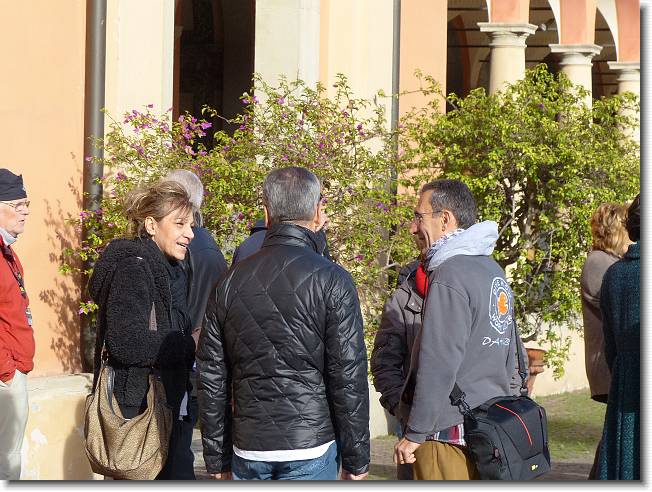 Clicca per scorrere le foto originali ingrandite