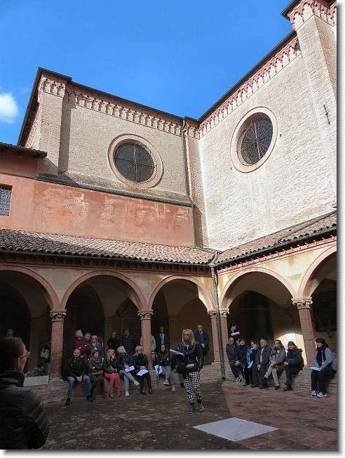 Clicca per scorrere le foto originali ingrandite