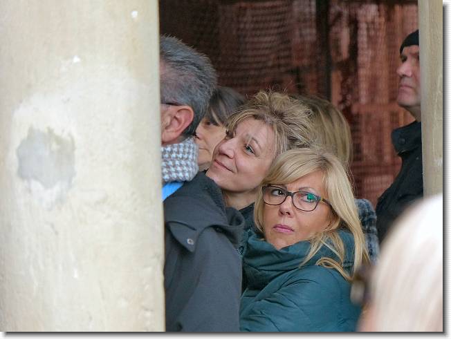 Clicca per scorrere le foto originali ingrandite