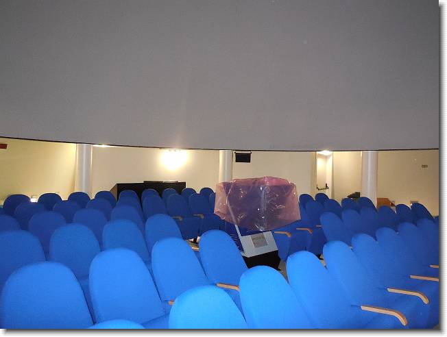 Clicca per scorrere le foto originali ingrandite
