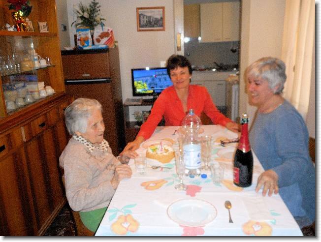 Clicca per scorrere le foto originali ingrandite