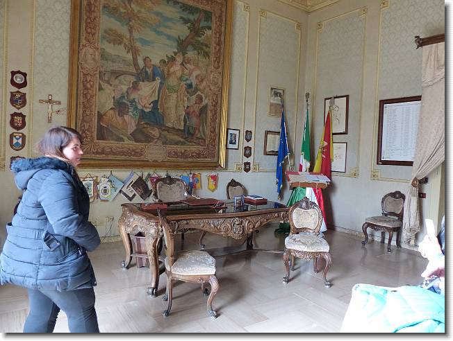 Clicca per scorrere le foto originali ingrandite