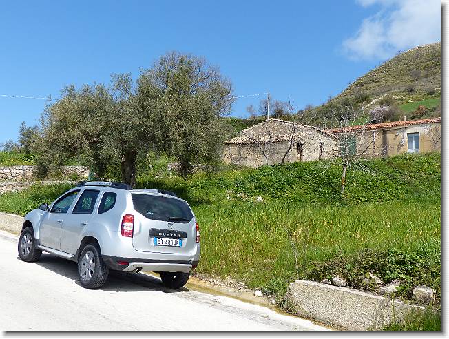 Clicca per scorrere le foto originali ingrandite