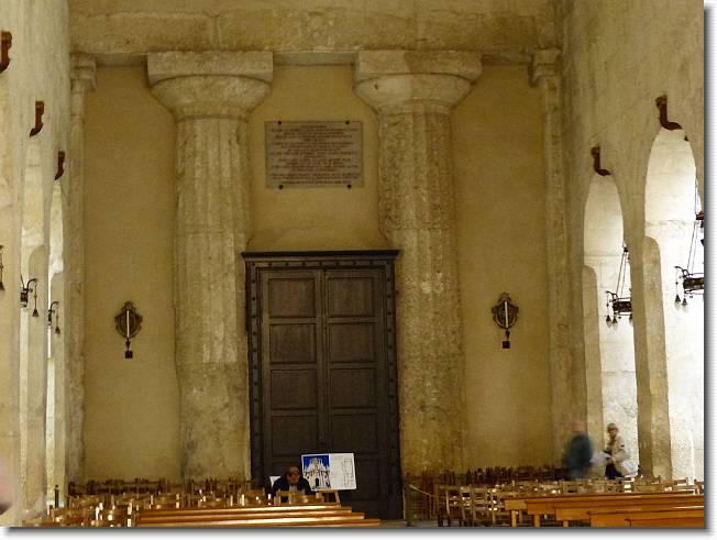 Clicca per scorrere le foto originali ingrandite