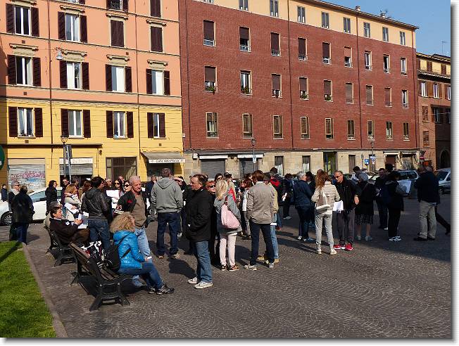 Clicca per scorrere le foto originali ingrandite