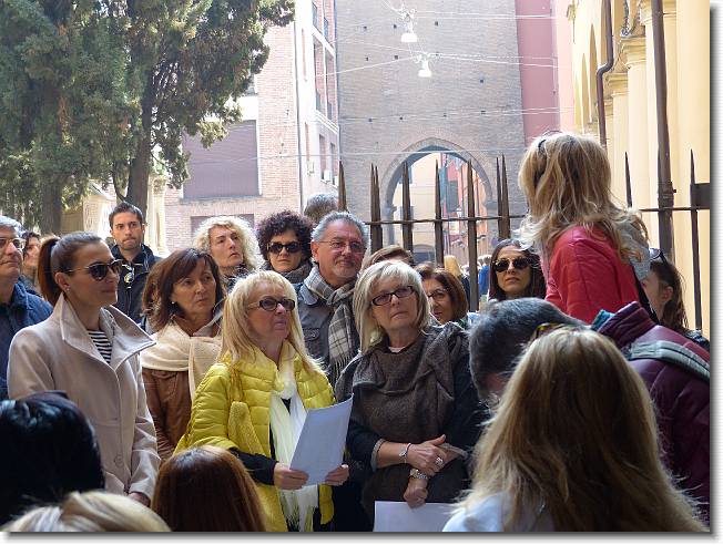 Clicca per scorrere le foto originali ingrandite