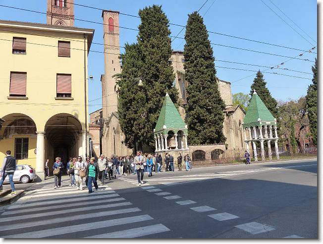 Clicca per scorrere le foto originali ingrandite