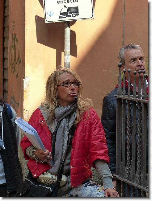 Clicca per scorrere le foto originali ingrandite